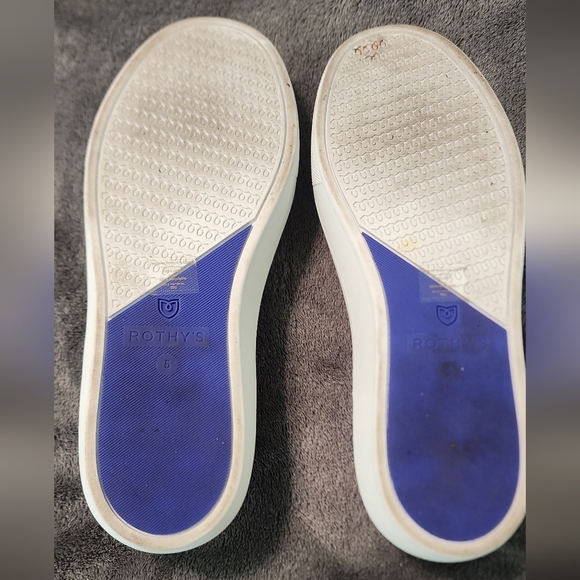 Rothy's - The Original Slip On - Sand - Size 5 - Picture 7 of 8